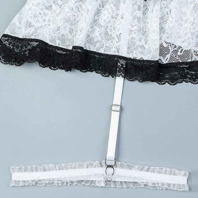 Corset lingerie set with lace design