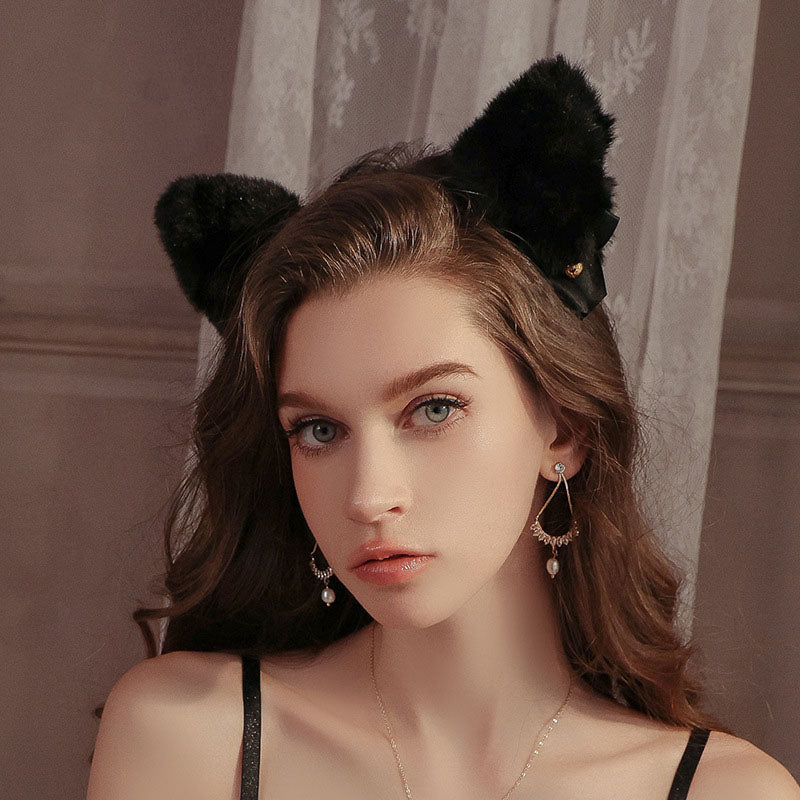 Cat roleplay lingerie with bow details
