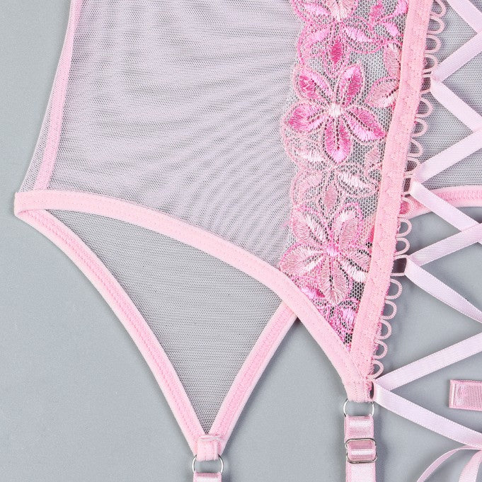 Three-piece lingerie set featuring lace