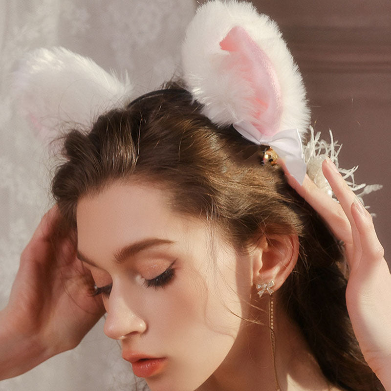 Cat lingerie featuring bow design details