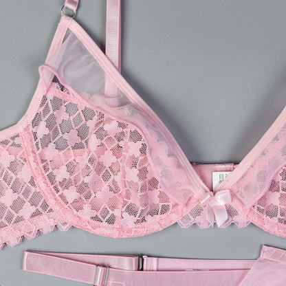 Three-piece lingerie set with lace details