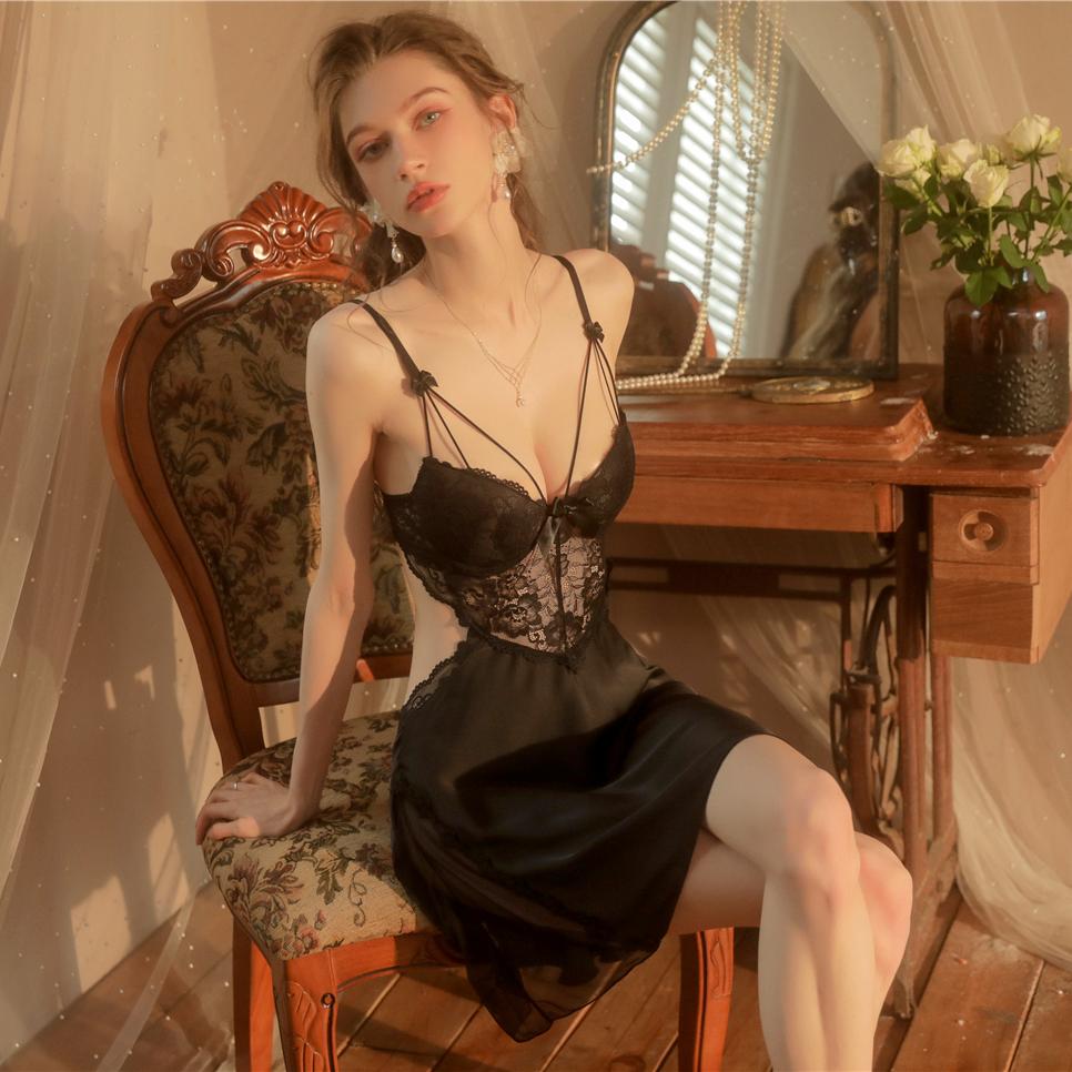 Lace Satin Nightdress with Built-in Padding – Elegant Backless Sleep Dress