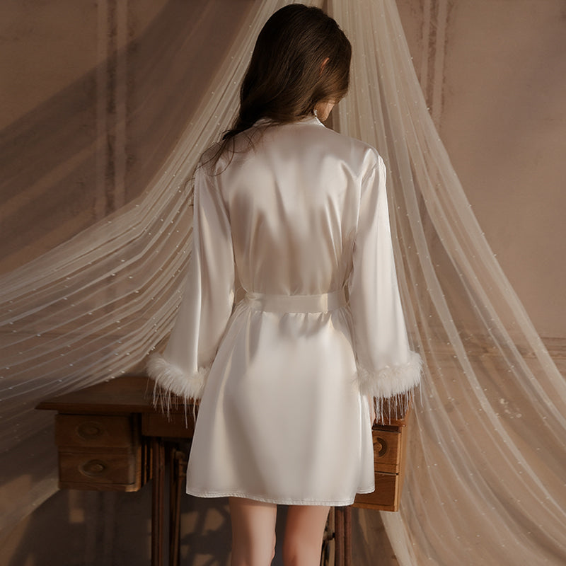 Elegant White Satin Nightgown with Faux Feather Trim – Bridal Robe Set for Wedding Morning
