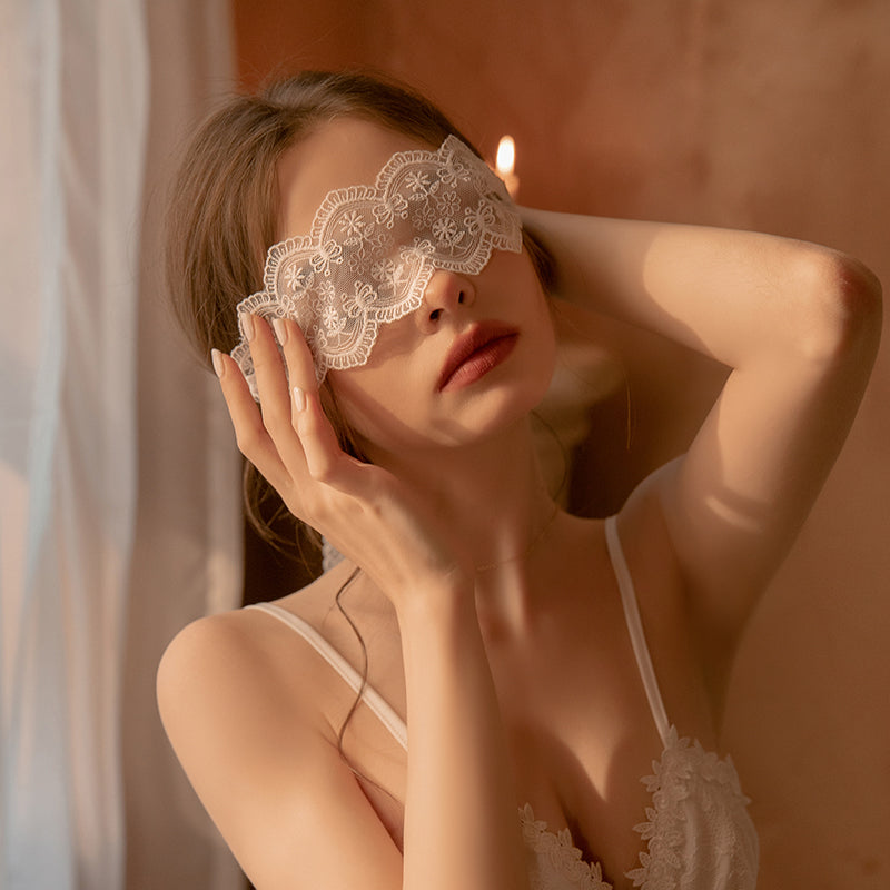 Lace Blindfold Private lace Mysterious and sexy Eye Mask