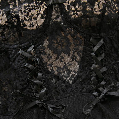 Bra and panty set with lace details