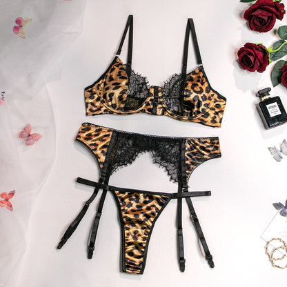 Black lingerie set with lace design
