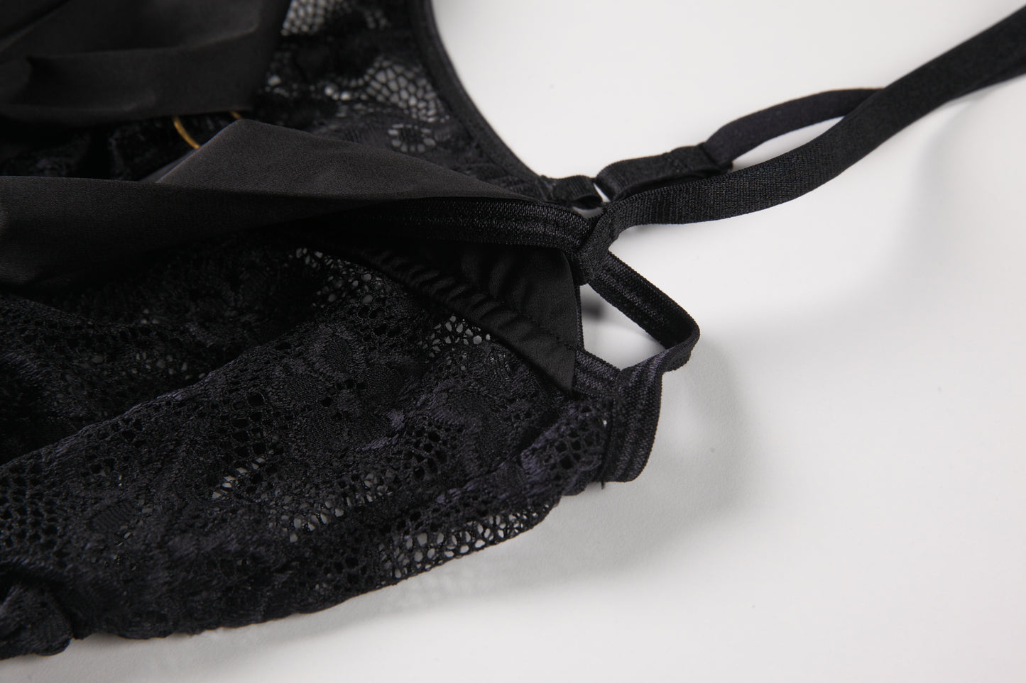 Seductive Lace Open-Crotch Bodysuit for Women – Sexy Transparent One-Piece Lingerie