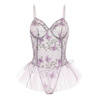 Underwire accents on plus size babydoll lingerie