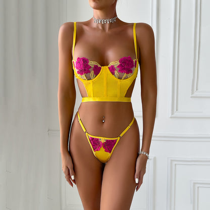 Lingerie set with lace details