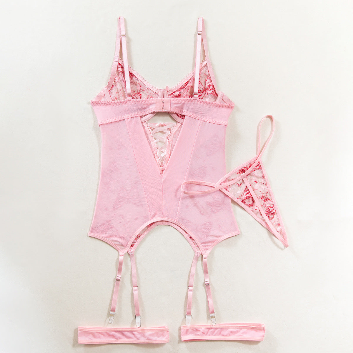 Three-piece lingerie set with lace design