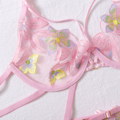 Four-piece lingerie set with lace details