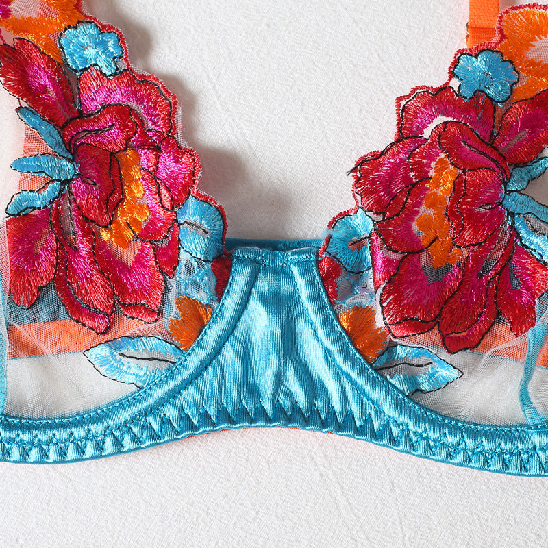 Four-piece lingerie set with floral embroidered design