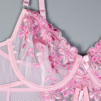 Floral three-piece lingerie set design details