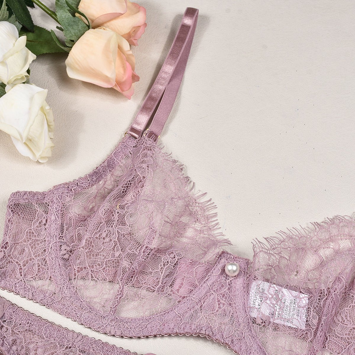 Lingerie set with lace details