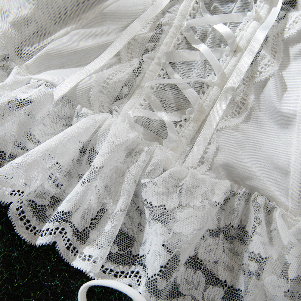 White bra and panty set featuring lace