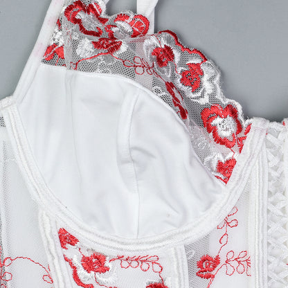 White bra and panty set featuring floral