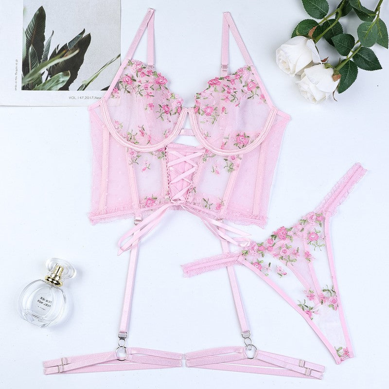Three-piece lingerie set with floral embroidered details