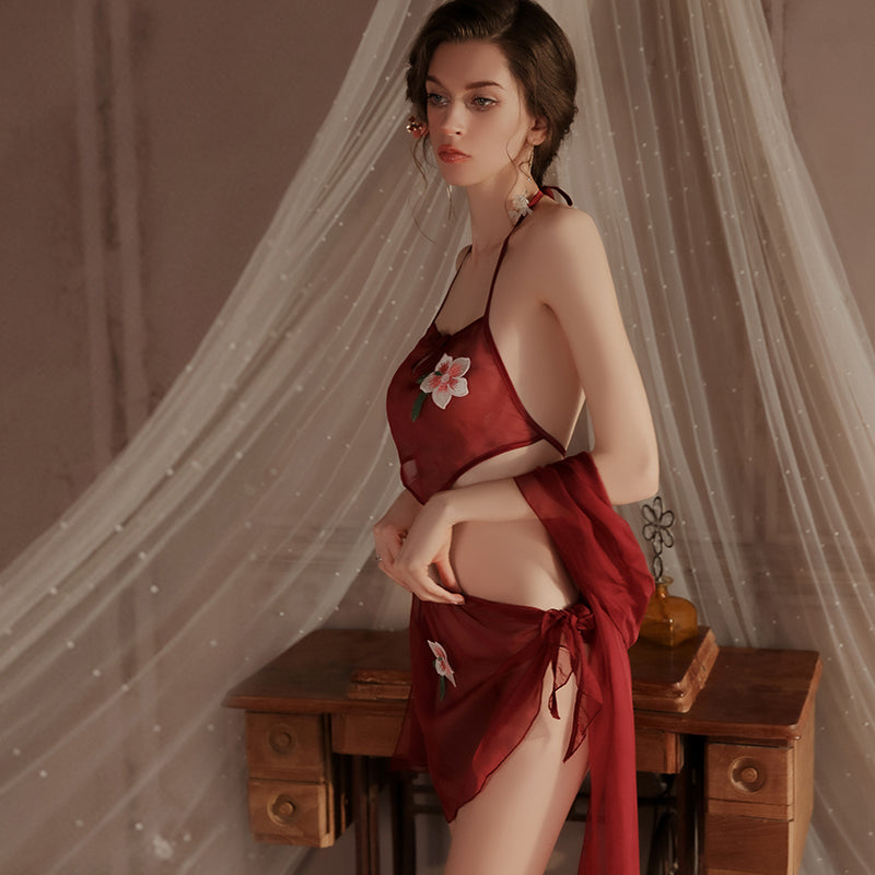 Roleplay lingerie set in embroidered