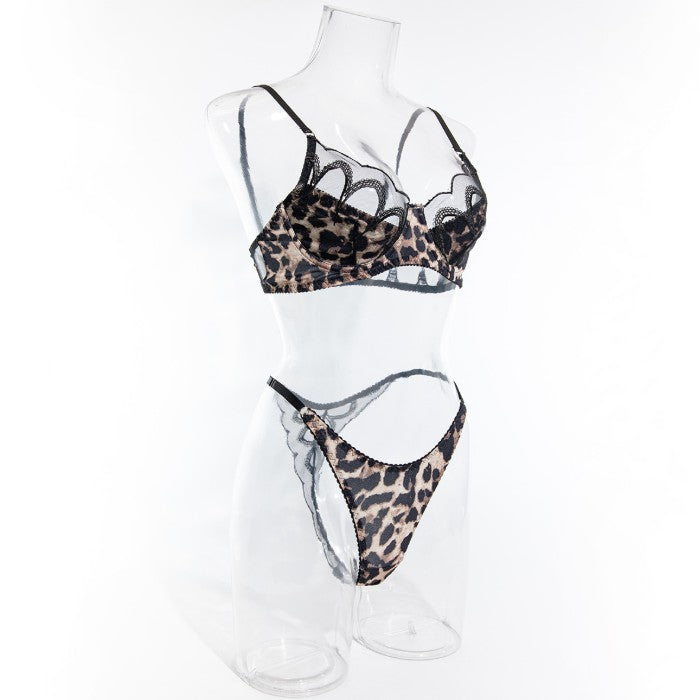 Lingerie set with sheer mesh details