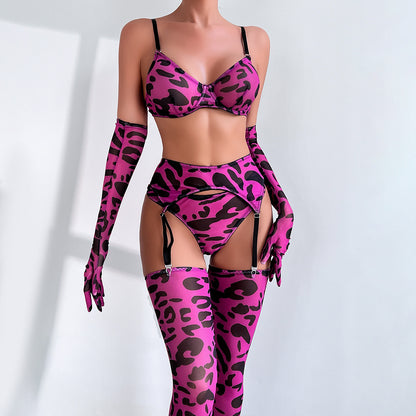 Four-piece lingerie set with refined design details