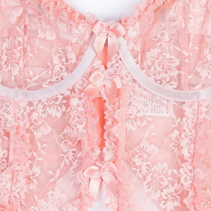 Three-piece lingerie set with lace details
