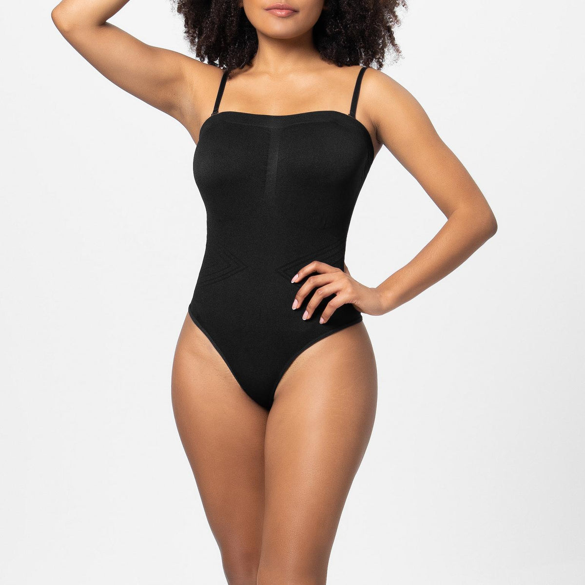 Seamless Strapless Shaping Bodysuit – Butt-Lifting Thong Back