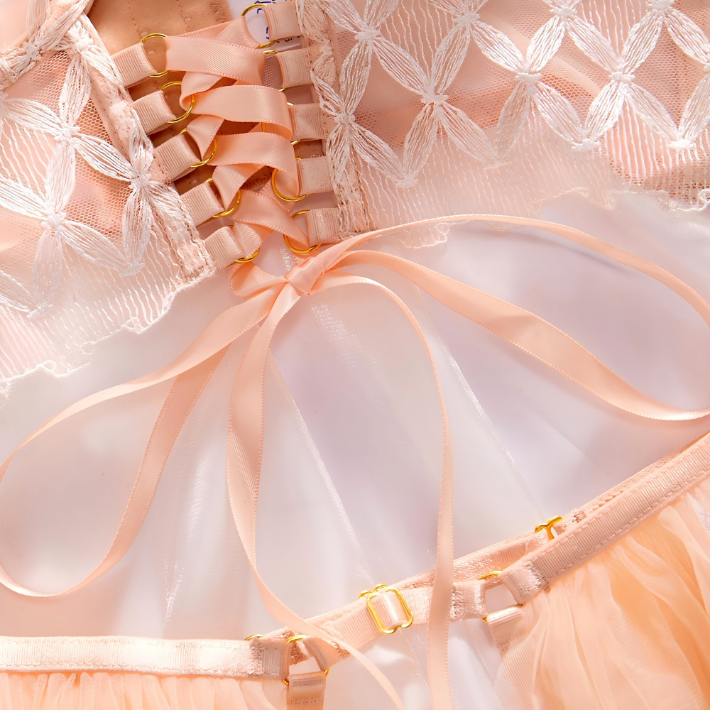 Strappy corset lingerie set design details